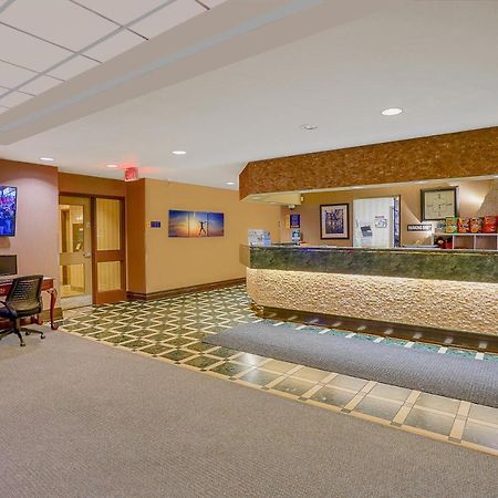 Days Inn By Wyndham Niagara Falls Lundys Lane エクステリア 写真